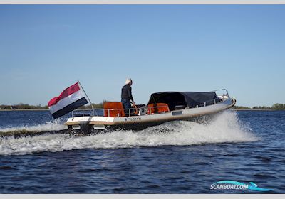 Bellus 750 Motorbåd 2000, Holland