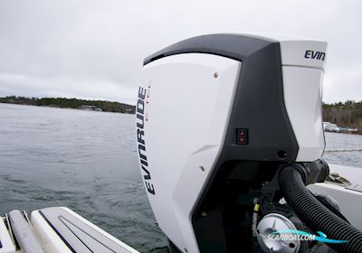Beneteau Antares 7 Motorbåd 2019, med Evinrude 150 HP motor, Sverige