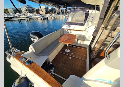 Beneteau Antares 880 Motorbåd 2013, med Suzuki DF 300 APX motor, Sverige