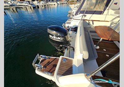 Beneteau Antares 880 Motorbåd 2013, med Suzuki DF 300 APX motor, Sverige