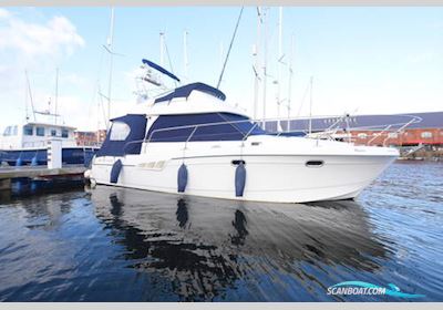 Beneteau Antares 9.80 Motorbåd 2005, med Nanni 4.390 motor, England