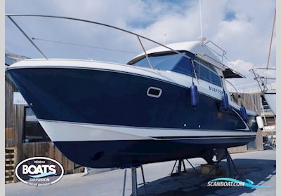 Beneteau Antares Serie 9 Motorbåd 2005, med  Volvo Penta motor, Frankrig