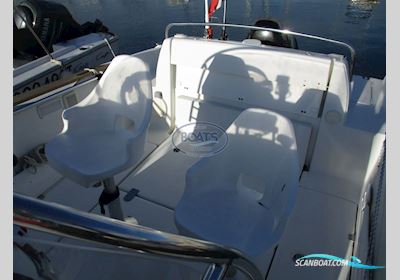 Beneteau Flyer 650 Open Motorbåd 2008, med Suzuki motor, Frankrig