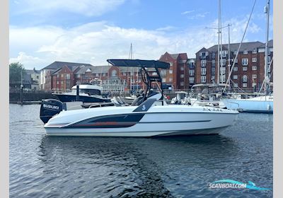 Beneteau Flyer 6.6 SpaceDeck Motorbåd 2018, med Suzuki motor, England
