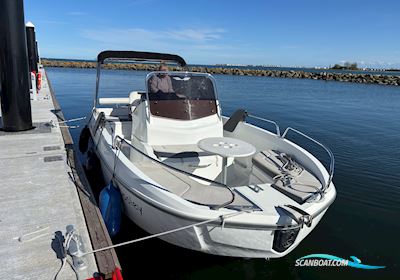 Bénéteau Flyer 6.6 Spacedeck Mit Yamaha F200 Und Trailer Motorbåd 2014, med Yamaha motor, Tyskland
