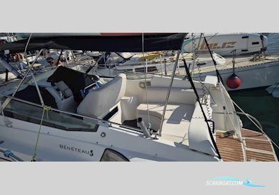 Beneteau Flyer 8 Grand Prix Motorbåd 1992, med Volvo Penta motor, Spanien