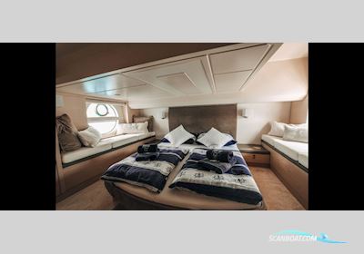 Beneteau Monte Carlo 5 - 2014 Motorbåd 2014, med Volvo Penta D6 Ips 600 motor, Kroatien