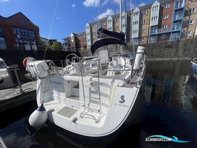 Beneteau Oceanis 40 Motorbåd 2008, med Yanmar 3JH4E motor, England