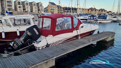 Beneteau Rubis 750 Flyer Sun deck Motorbåd 2013, med Suzuki  DF300 motor, England