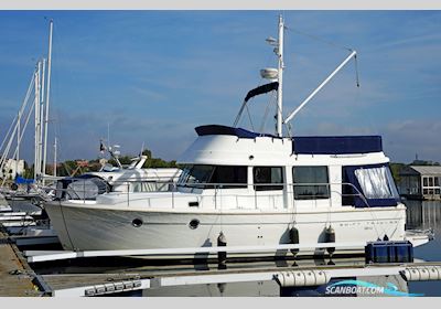 Beneteau Swift Trawler 34 Motorbåd 2012, med Cummins Qsb 5.9L 425 hk Rak Axel motor, Sverige