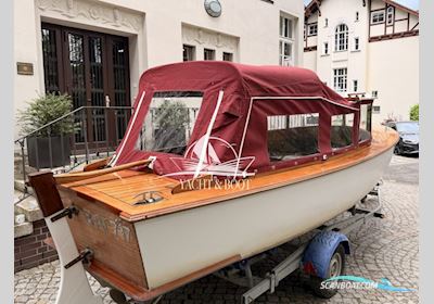 Bertel Mockenthum 6.2 Motorbåd 1920, med Nanni motor, Tyskland