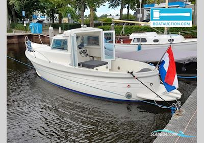 Bluestar Retro Cabin 22 Motorbåd 2011, med Nanni motor, Holland