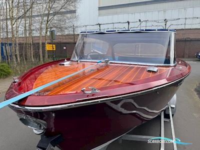 Boesch 580 Motorbåd 1972, med Boesch Marine motor, Holland