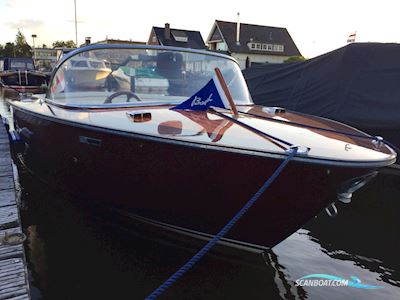 Boesch 590 Acapulco de Luxe Motorbåd 1986, med Boesch Marine motor, Holland