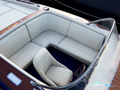 Boesch 590 Acapulco de Luxe Motorbåd 1986, med Boesch Marine motor, Holland