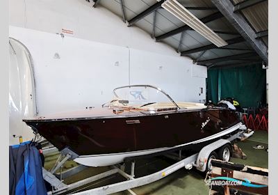 Boesch 590 Cabrio Deluxe Motorbåd 1994, med Crusader 350 V8 motor, Tyskland