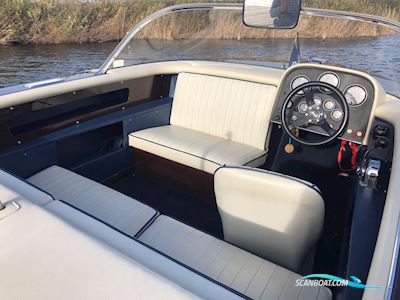 Boesch 590 Motorbåd 1986, med Boesch Marine 454 motor, Holland