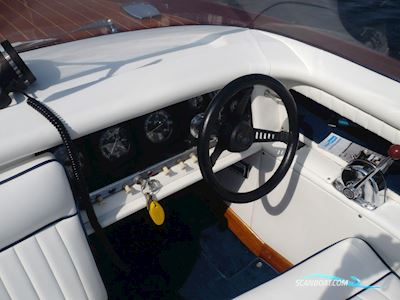 Boesch 650 Costa Brava de Luxe Motorbåd 1978, med Crusader motor, Holland