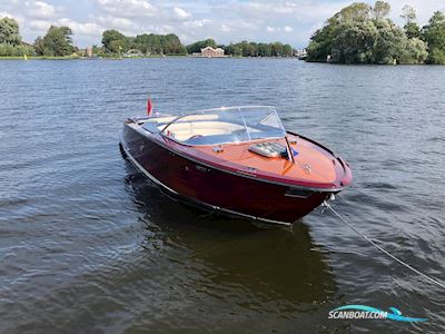 Boesch 680 Costa Brava de Luxe Motorbåd 1985, Holland
