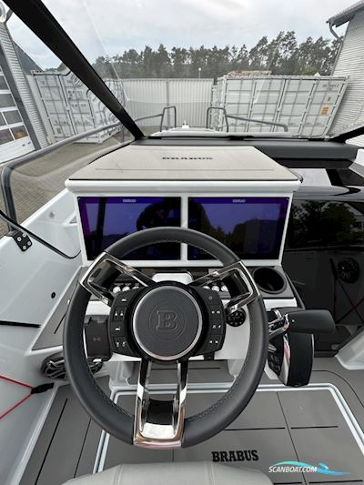 Brabus 300 Shadow - Multistorage Motorbåd 2023, med Mercury motor, Tyskland
