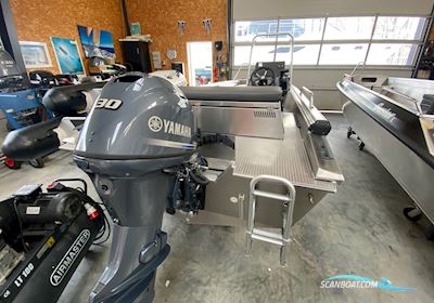 Buster M1 Sætpris Motorbåd 2025, med Yamaha F30Betl motor, Danmark