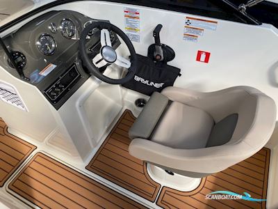 Byliner VR4 Bowrider med F115 ProXS Mercury-EFI 4 takt Motorbåd 2025, Danmark