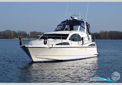 C.J. Broom & Sons Ltd 395 Motorbåd 2010, med Volvo Penta motor, Holland