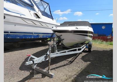 Campion 545 Motorbåd 2004, med Mercruiser motor, England
