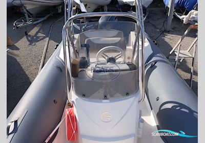 Capelli Tempest 600 Motorbåd 2016, med Yamaha motor, Frankrig