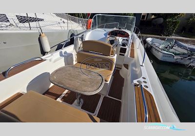 Capelli Tempest 900 WA Motorbåd 2009, med Yamaha motor, Frankrig