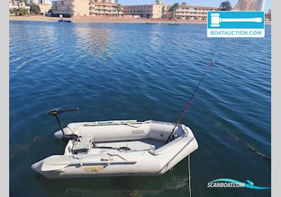 Carver Mariner 350 Motorbåd 2000, med Cummins motor, Spanien