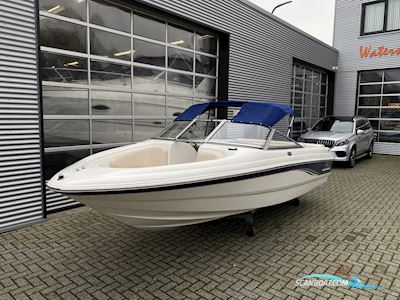 Chaparral 180 SSI Motorbåd 2005, med Mercruiser motor, Holland