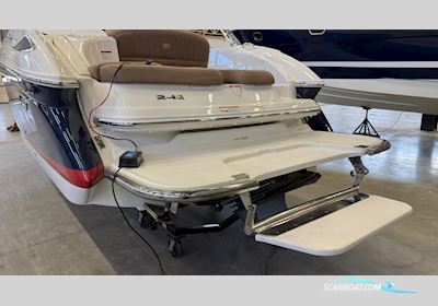 Cobalt 243 Motorbåd 2014, med Volvo Penta V8 380 Ca, 245,6h motor, Sverige