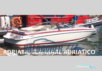 Cobalt 253 Motorbåd 1999, med Volvo Penta 5,7 Gxi motor, Italien