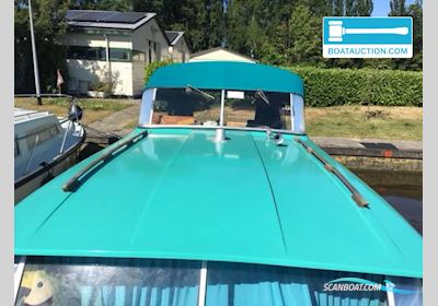 Coronet 27 Seafarer Motorbåd 1966, med Volvo motor, Holland