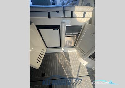 Cranchi Pelican 32 Motorbåd 2006, med Volvo Penta D4 motor, Italien