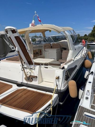 Cranchi Zaffiro 32 Motorbåd 2008, med Volvo Penta D4 motor, Italien