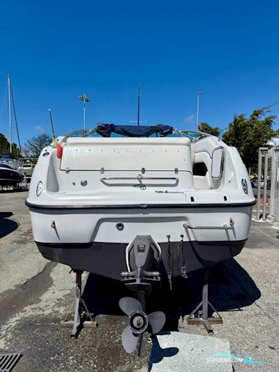 Crownline 230 Motorbåd 2001, med Volvo Penta 5.0 Gi motor, Portugal