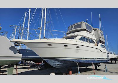 Cruisers Yachts 3850 AFT Motorbåd 1991, med VOLVO PENTA motor, Frankrig