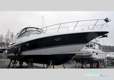 Cruisers Yachts 420 Express Motorbåd 2007, med Volvo Penta D6-370 - Ips500 motor, England