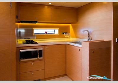Custom Built Cyrus 13.8 Flybridge Motorbåd 2012, med Steyr motor, England