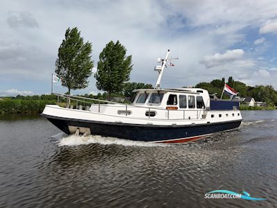 Damen Pushy Cat 15.00 AK Cabrio Motorbåd 1984, med Mercedes motor, Holland