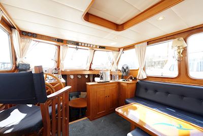 Damen Pushy Cat 15.00 AK Cabrio Motorbåd 1984, med Mercedes motor, Holland