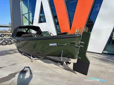 Escape 750 Overjarig Motorbåd 2020, med Tohatsu motor, Holland