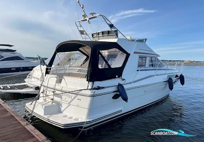Euro Yacht 370 (Nord West 1100) Motorbåd 1989, med Dubbla Volvo Penta Tamd 61 C motor, Sverige