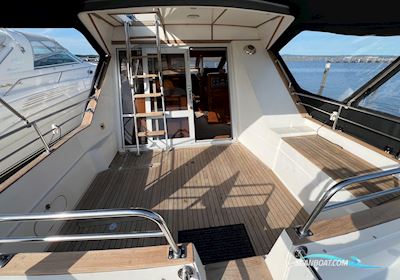 Euro Yacht 370 (Nord West 1100) Motorbåd 1989, med Dubbla Volvo Penta Tamd 61 C motor, Sverige