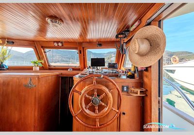 Eurobanker 41 Trawler Motorbåd 1979, med Ford Lehman 120 d motor, Spanien