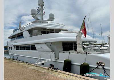 Eurocraft Explorer 44 Motorbåd 2011, med MTU TYPE 12V 2000 M60, 600 KW motor, Italien