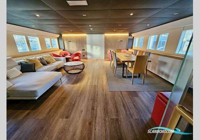 Explorer Yacht 92 Pro 50 Pax Motorbåd 2005, med Carterpillar motor, Spanien