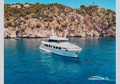 Explorer Yacht 92 Pro 50 Pax Motorbåd 2005, med Carterpillar motor, Spanien